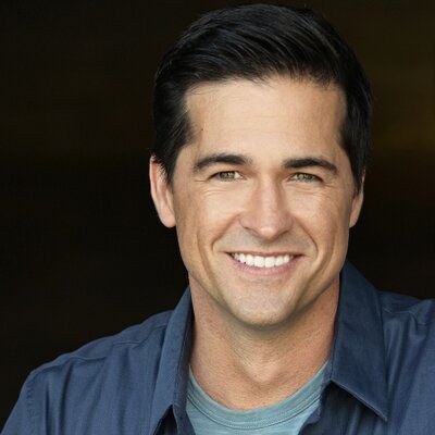 迈克尔·麦克拉法提 Michael McLafferty