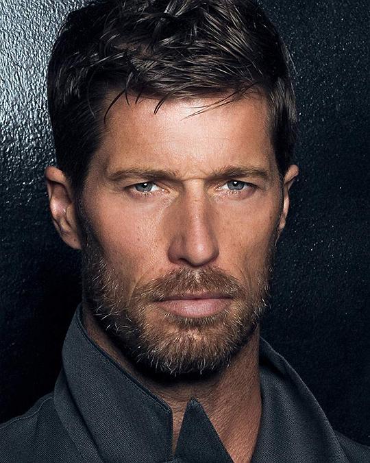 里比·希利斯 Rib Hillis