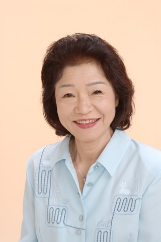 东美江 Michie Azuma