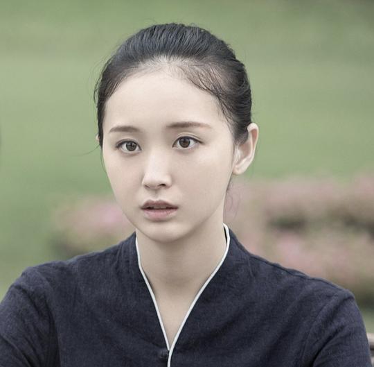 卢秋宏 Qiuhong Lu