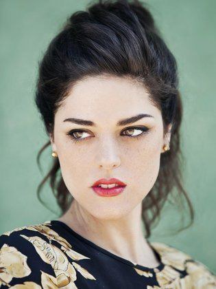 考莉·埃尔南德斯 Callie Hernandez