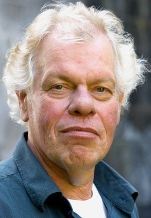 本·哈克 Ben Hecker