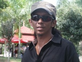 赛夫·阿伯 Saiful Apek