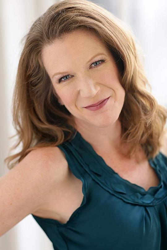 亨尼·罗素 Henny Russell