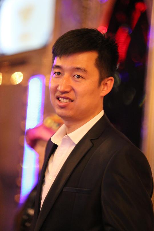 高伟中 Weizhong Gao