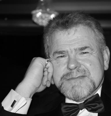 萨姆·罗尔夫 Sam Rolfe