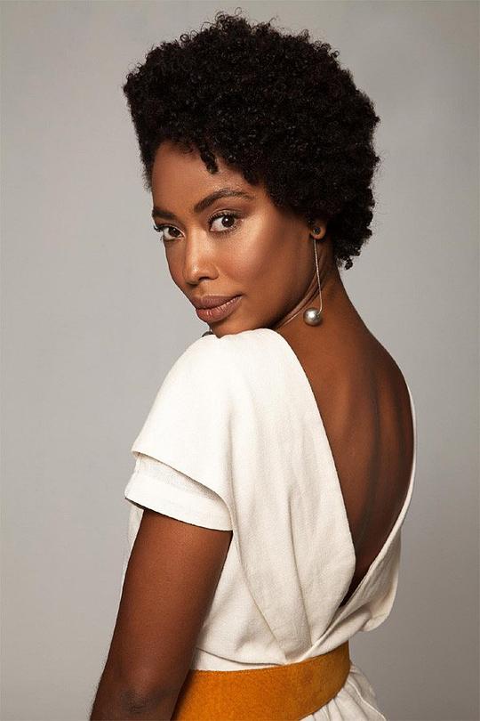 马丽雅娜·努涅斯 Mariana Nunes