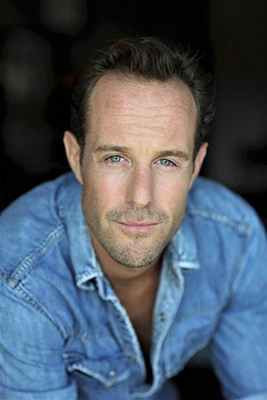 尼克·史蒂文森 Nick Stevenson