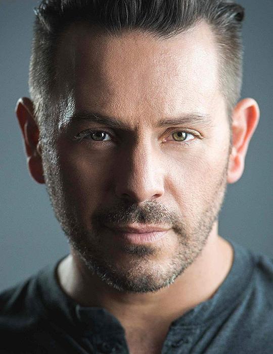 Jeremy Elliott Jeremy Elliott