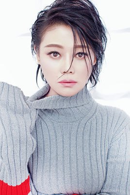 何静 Jing He
