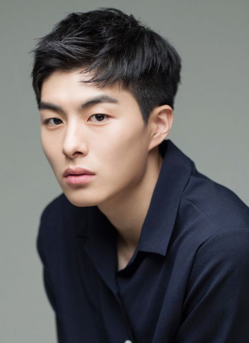 郑干柱 Gun-joo Jung