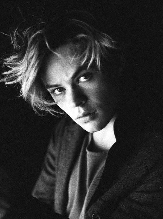 哈里森·吉尔伯特森 Harrison Gilbertson