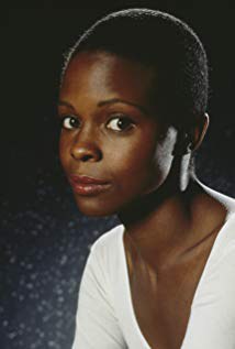 费丝·爱德华兹 Faith Edwards