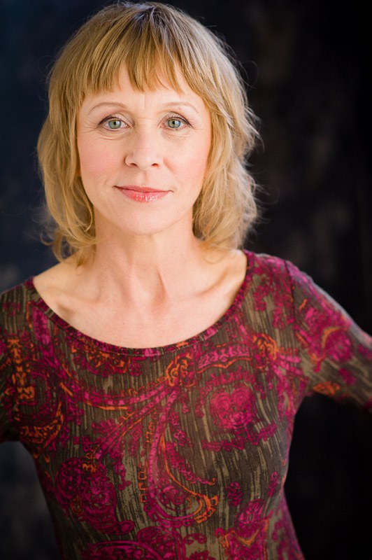 琼·B·王尔德 June B. Wilde