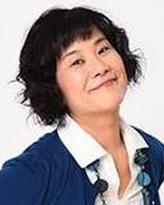 歌川椎子 Shiiko Utagawa