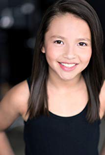 伊莎贝尔·比奇 Isabelle Beech
