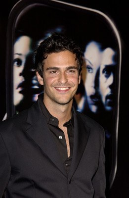 乔纳森·切里 Jonathan Cherry