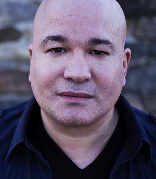 罗伯特·凯利 Robert Kelly