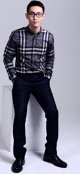 张卫华 Weihua Zhang