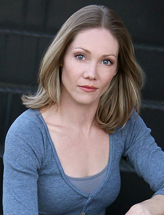 Nikki Tomlinson Nikki Tomlinson