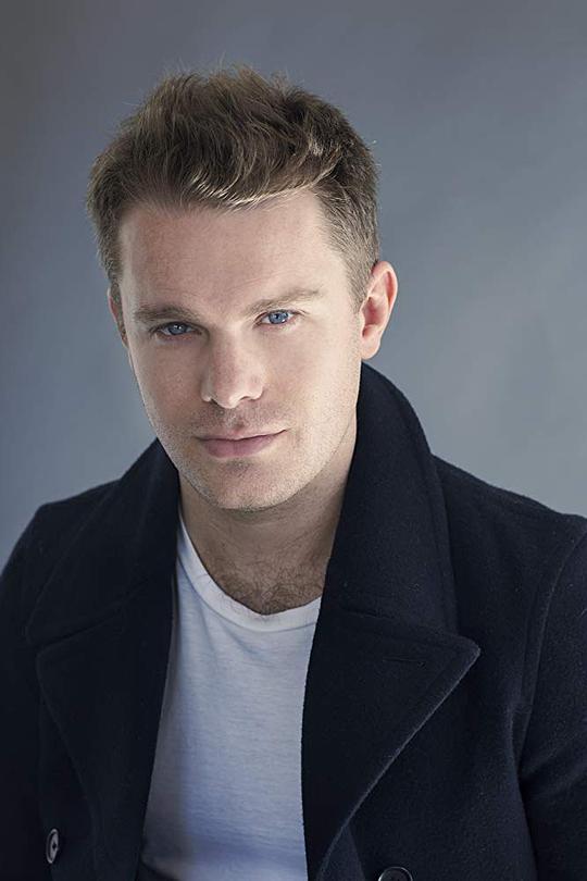 卡卢姆·吉廷斯 Calum Gittins