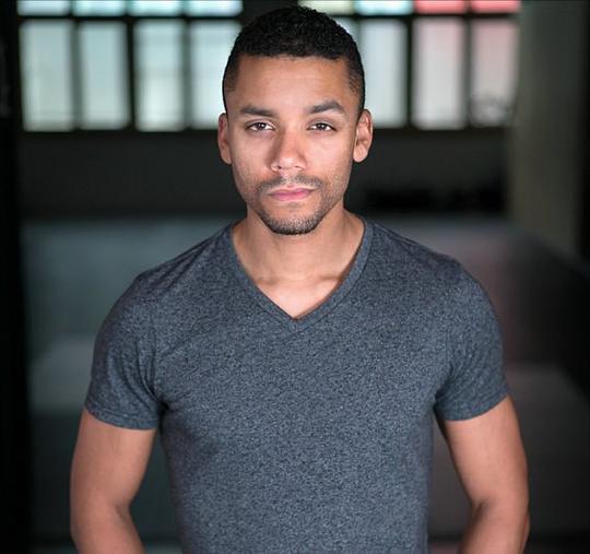 里斯·威廉姆斯 Rhys Williams