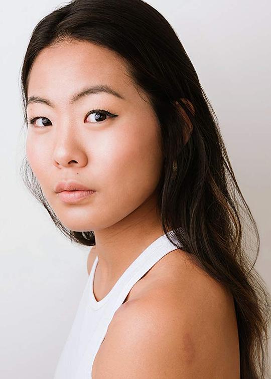 妮科尔·康 Nicole Kang