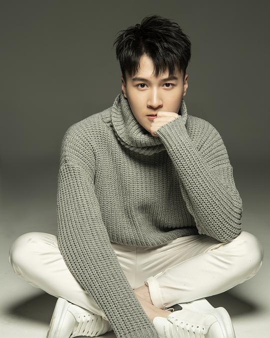 张译夫 Yifu Zhang
