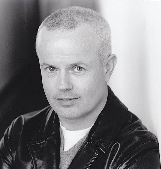 盖瑞·琼斯 Gary Jones