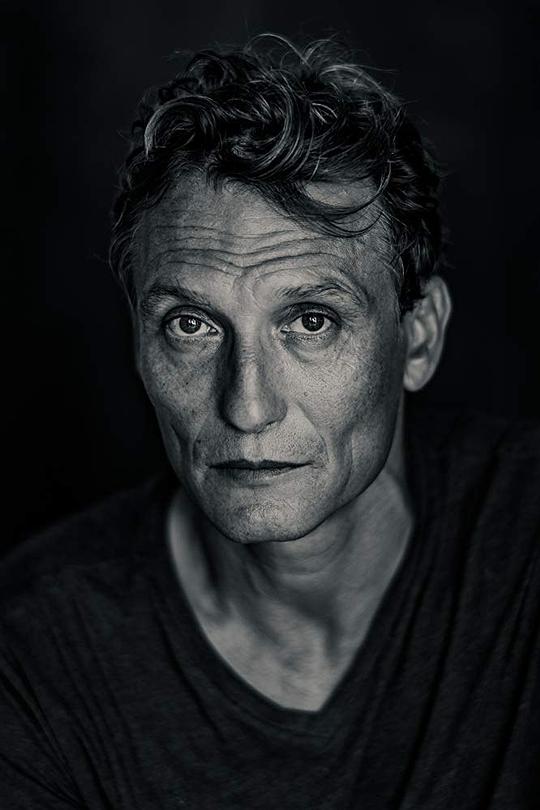 奥利弗·马苏奇 Oliver Masucci