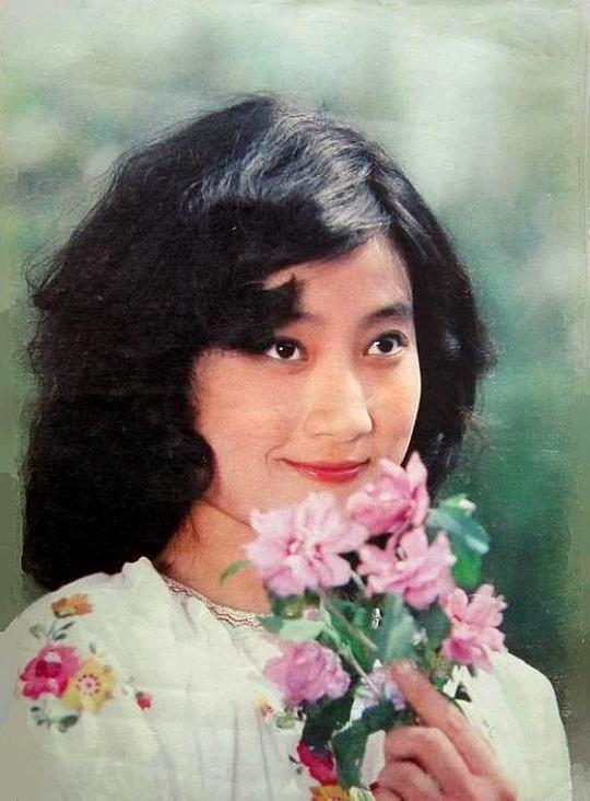 黄月美 Yuemei Huang
