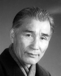 袁乃晨 Naichen Yuan