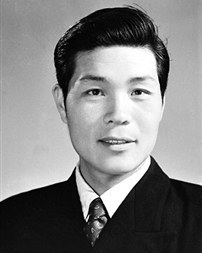 张冲霄 Chongxiao Zhang