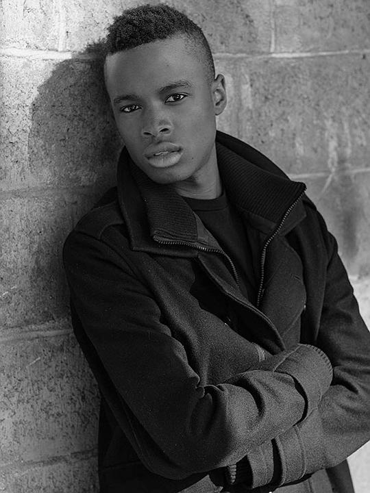 阿加佩·姆古米祖卢 Agape Mngomezulu