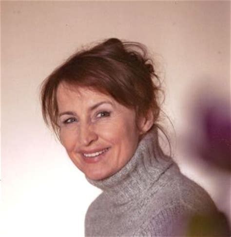 格伦·利斯·迈斯特 Karen-Lise Mynster