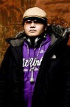 驹木根隆介 Ryusuke Komakine