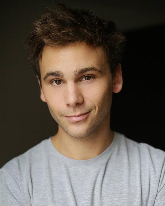 昆廷·蒂博 Quentin Thébault