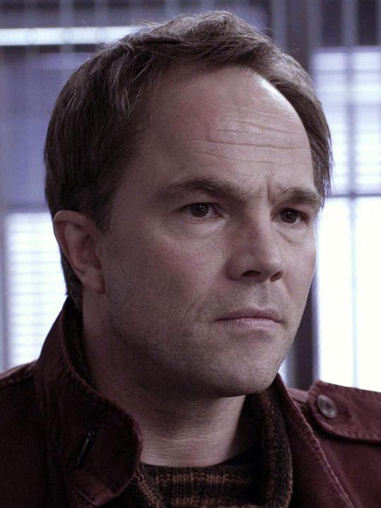 乔恩·奥伊登 Jon Øigarden