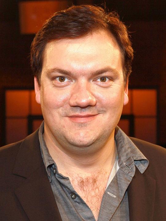 查理·哈纳 Charly Hübner