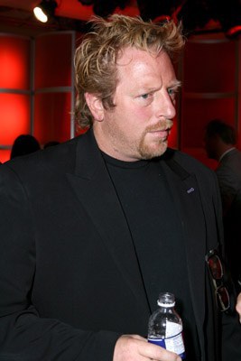 马修·卡纳汉 Matthew Carnahan