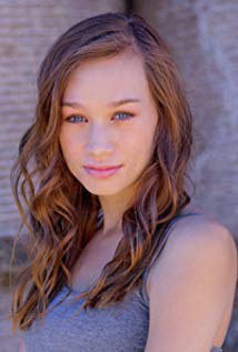 凯丽·玛丽娅·塔布 Kallie Mariah Tabor