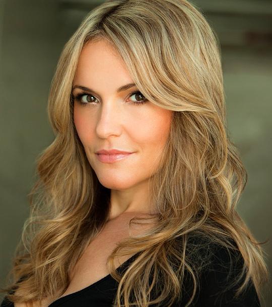 莎拉·麦克埃利戈特 Sarah McElligott