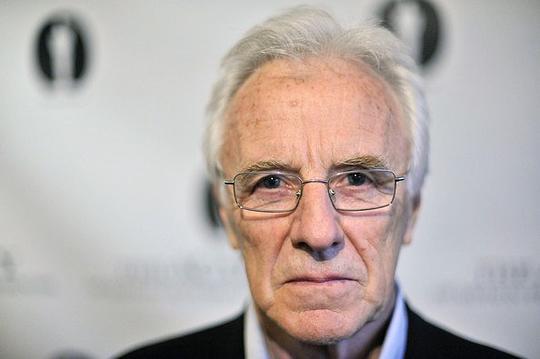 莱斯利·迪利 Leslie Dilley