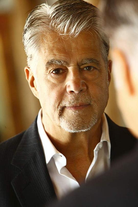 文森特·瓜斯塔费罗 Vincent Guastaferro