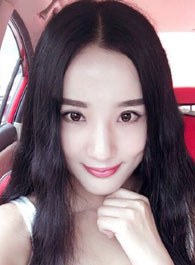 贾漪娜 Yina Jia
