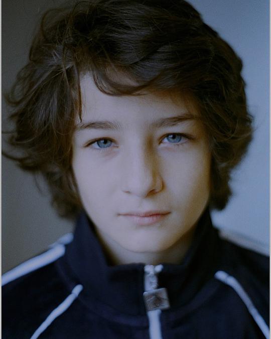 桑尼·苏尔季克 Sunny Suljic