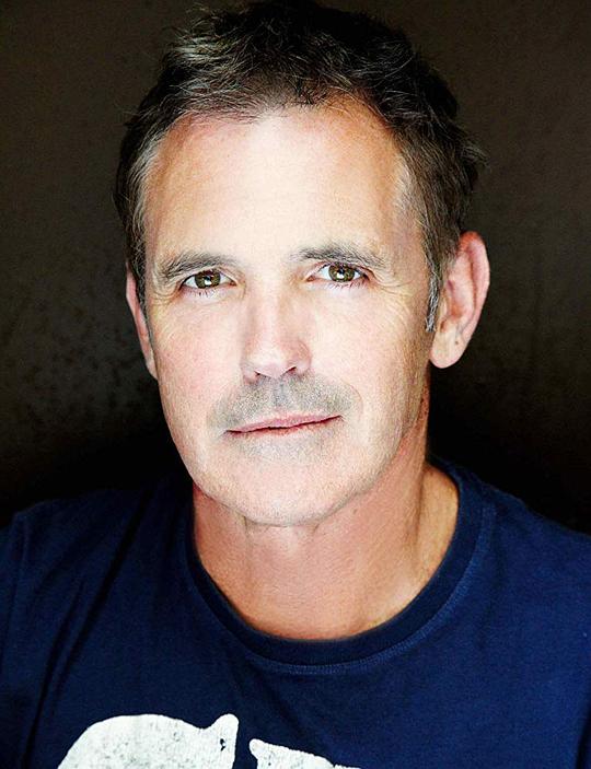 安德鲁·麦克法兰 Andrew McFarlane