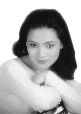 华雯 Wen Hua