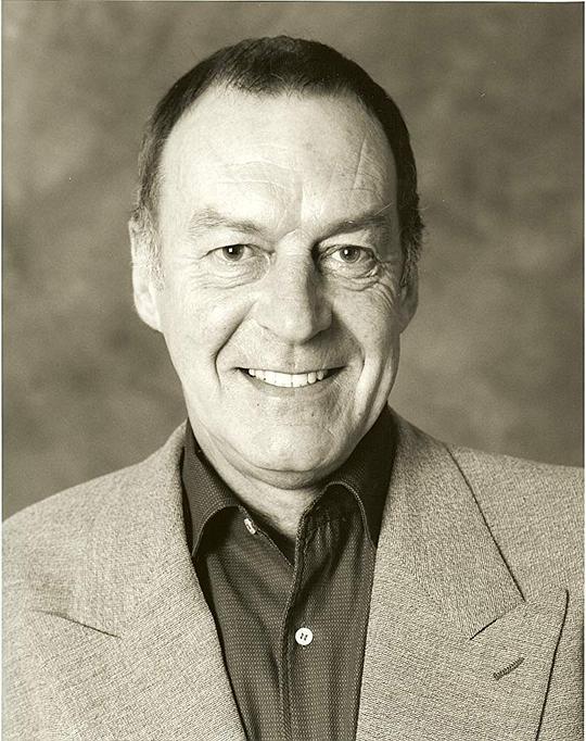 布鲁斯·高尔斯 Bruce Gowers