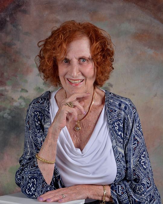 弗洛伦斯·卡斯特里纳 Florence Kastriner